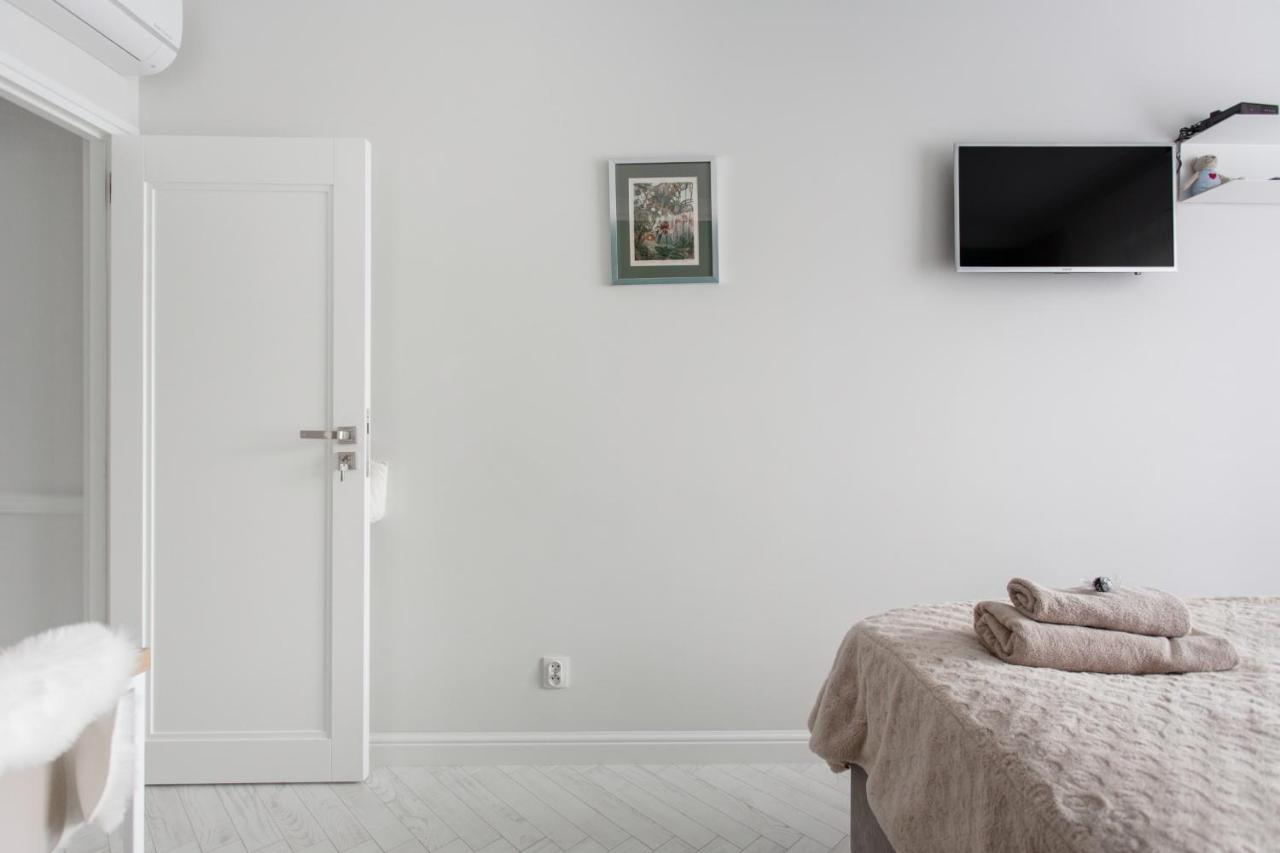 Luksusowy Apartament Hercena7 W Sercu Miasta Вроцлав Экстерьер фото