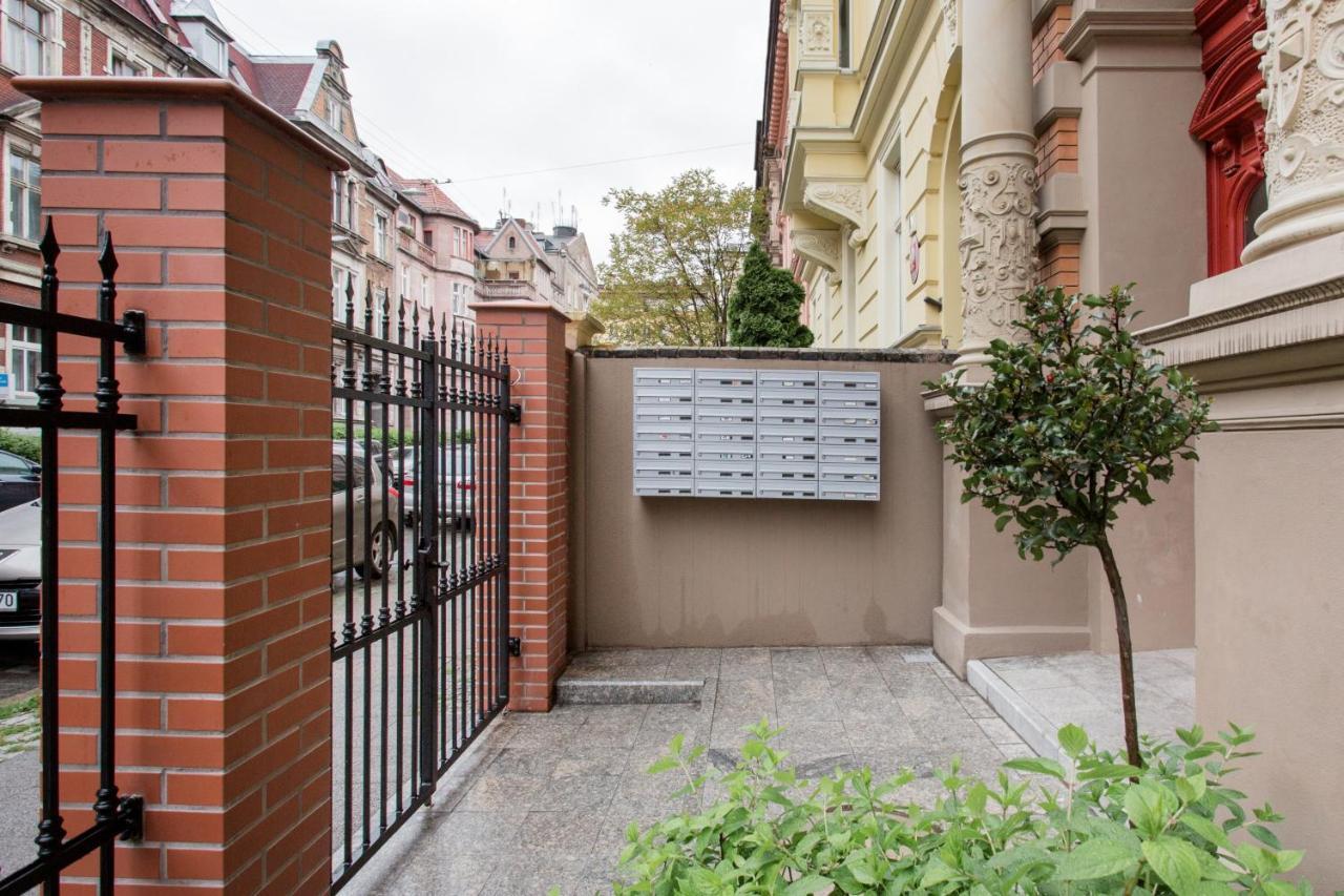 Luksusowy Apartament Hercena7 W Sercu Miasta Вроцлав Экстерьер фото